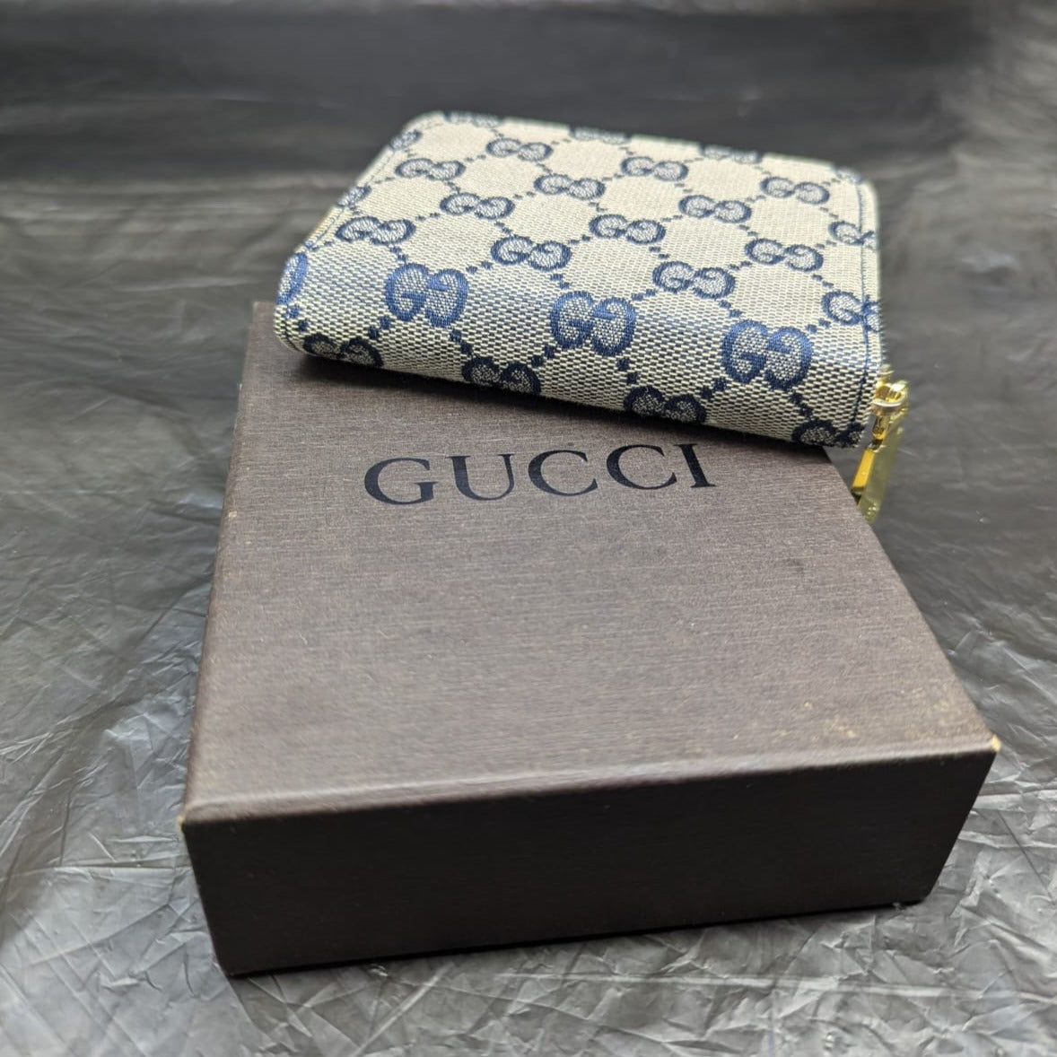 gucci Short Zipper Wallet