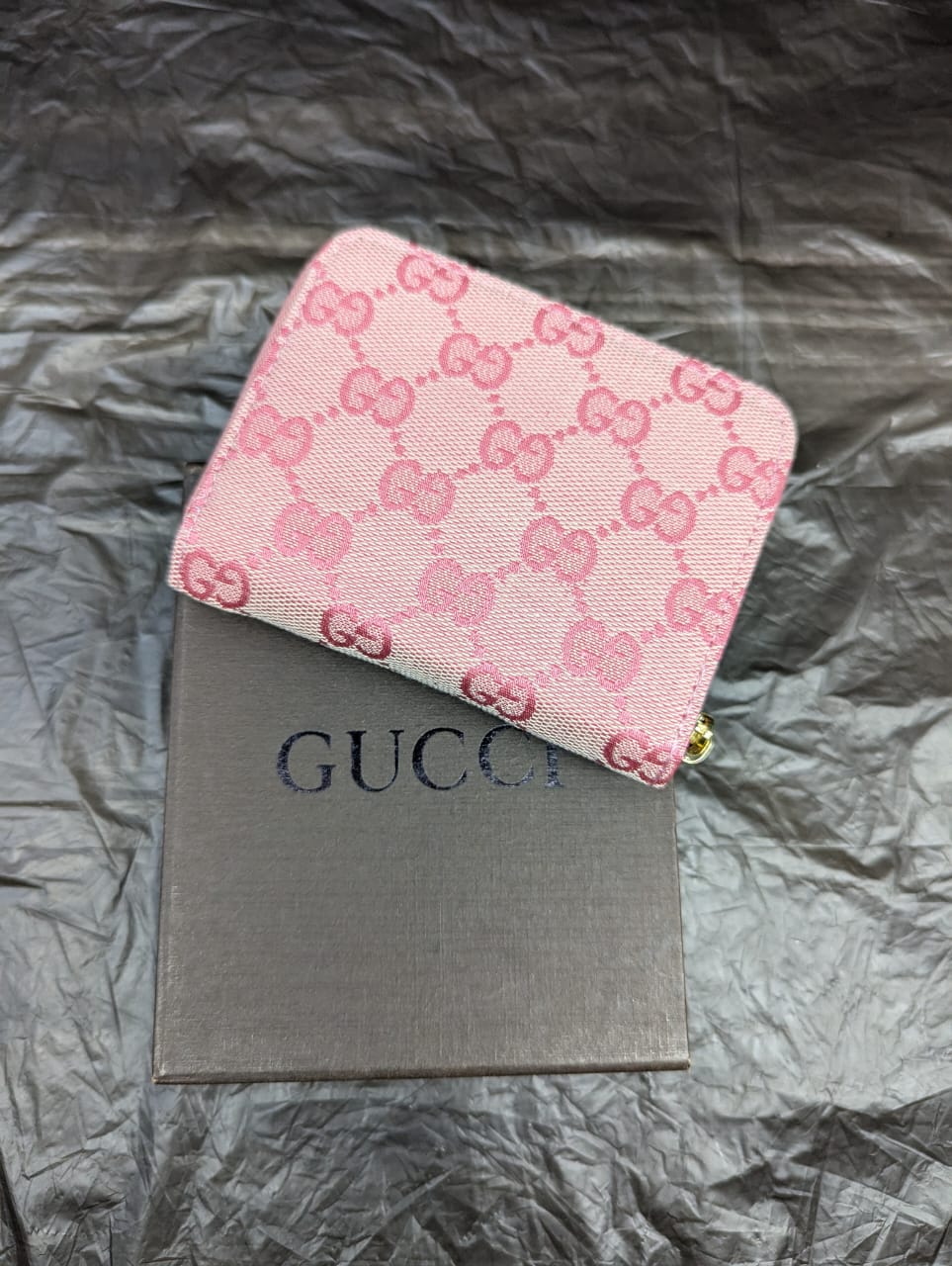 gucci Short Zipper Wallet