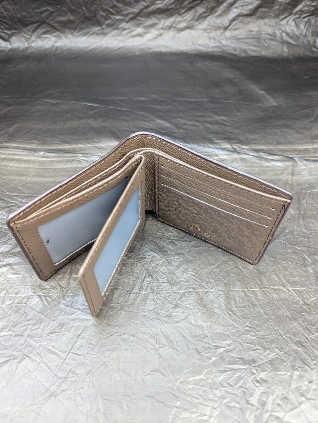 DIOR WALLET COFFEE