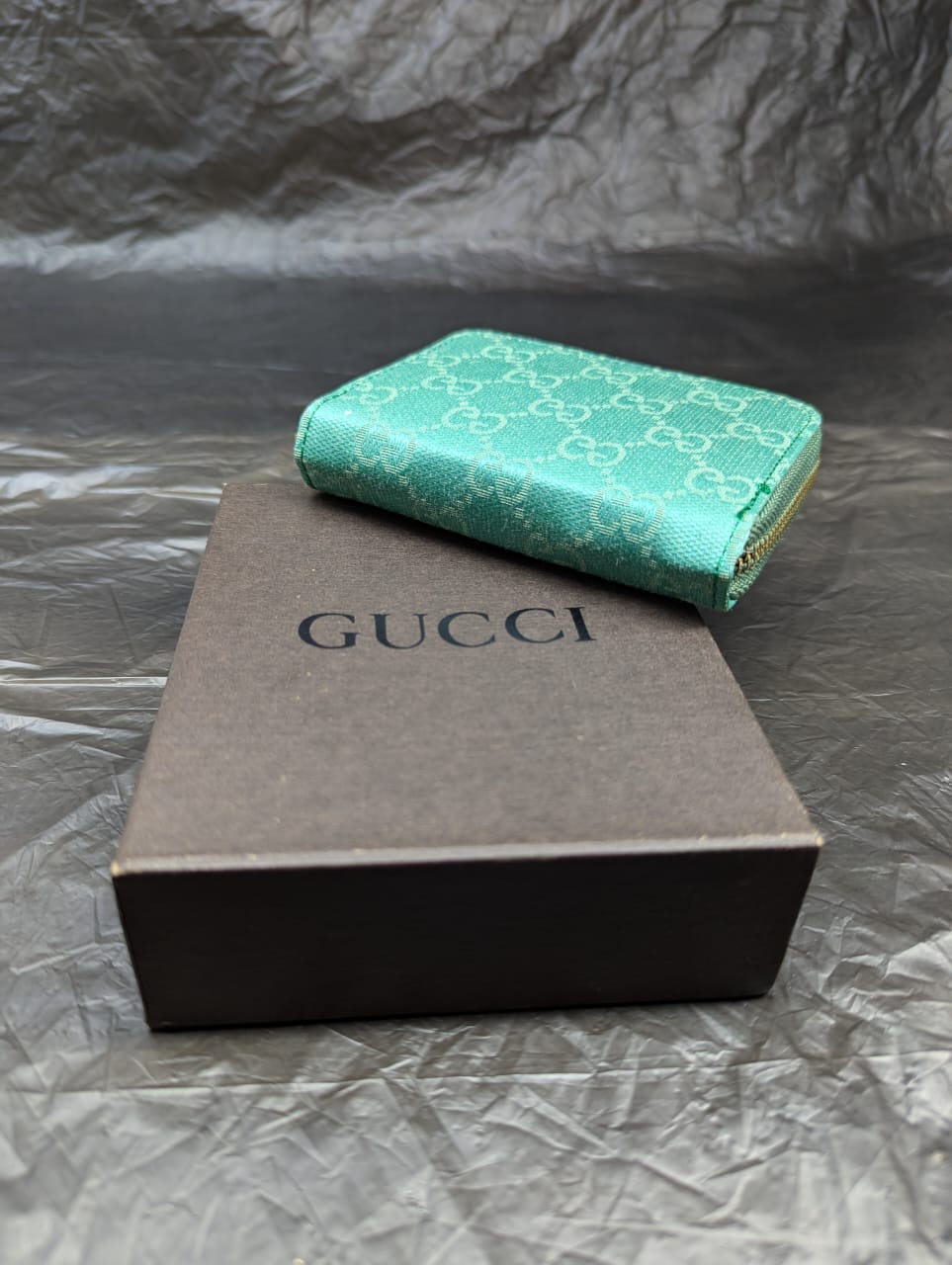 gucci Short Zipper Wallet