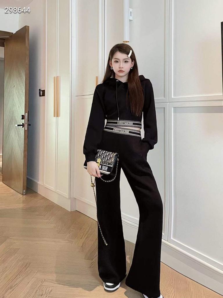 DIOR SET HOODIE AND PANTS