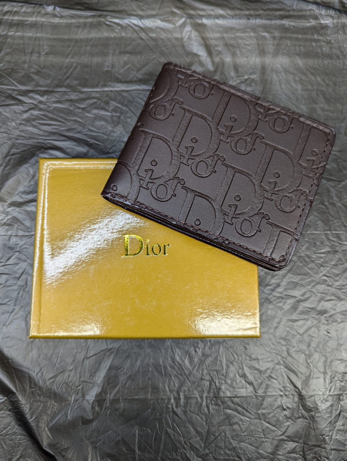 DIOR WALLET COFFEE