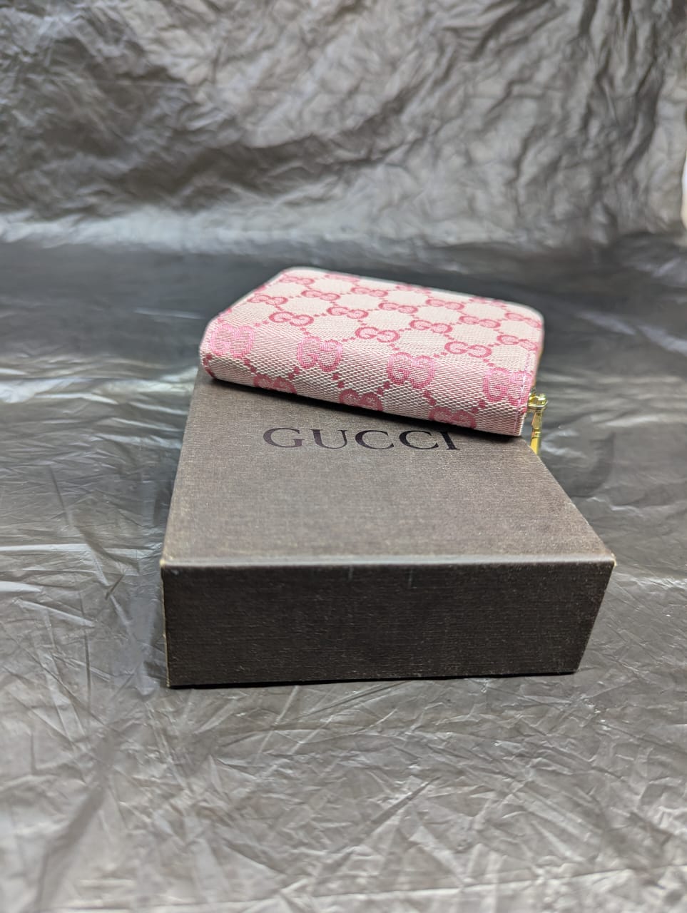 gucci Short Zipper Wallet