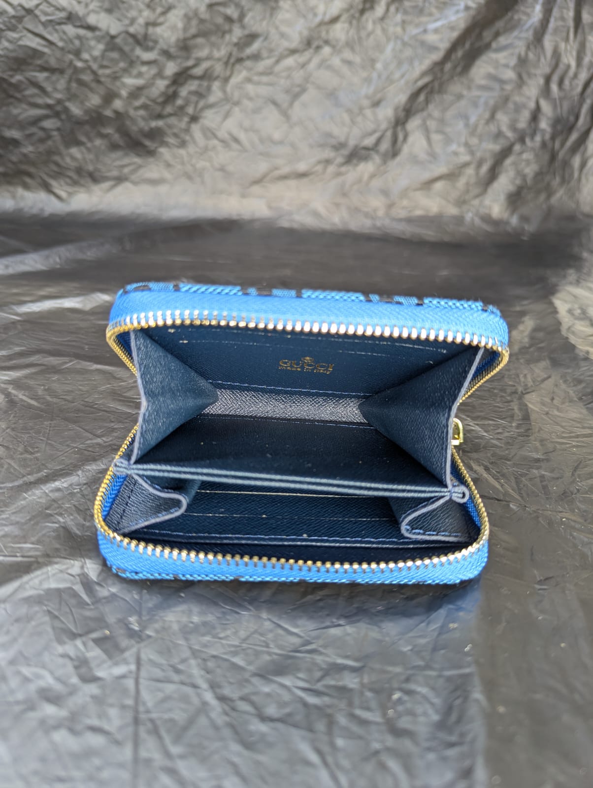 gucci Short Zipper Wallet
