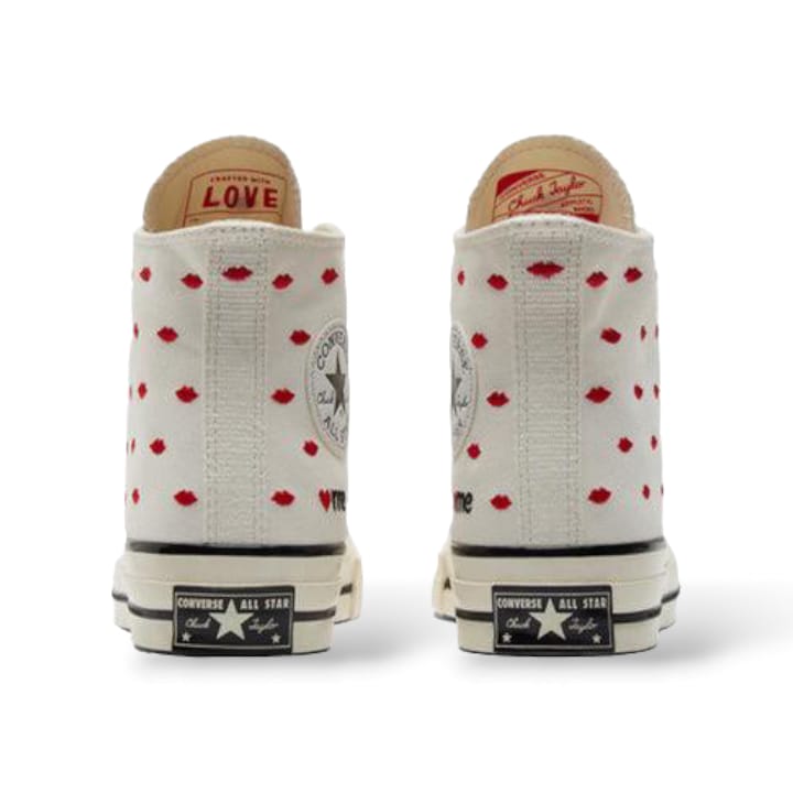 Converse CHUCK 70 HI EMBROIDERED LIPS