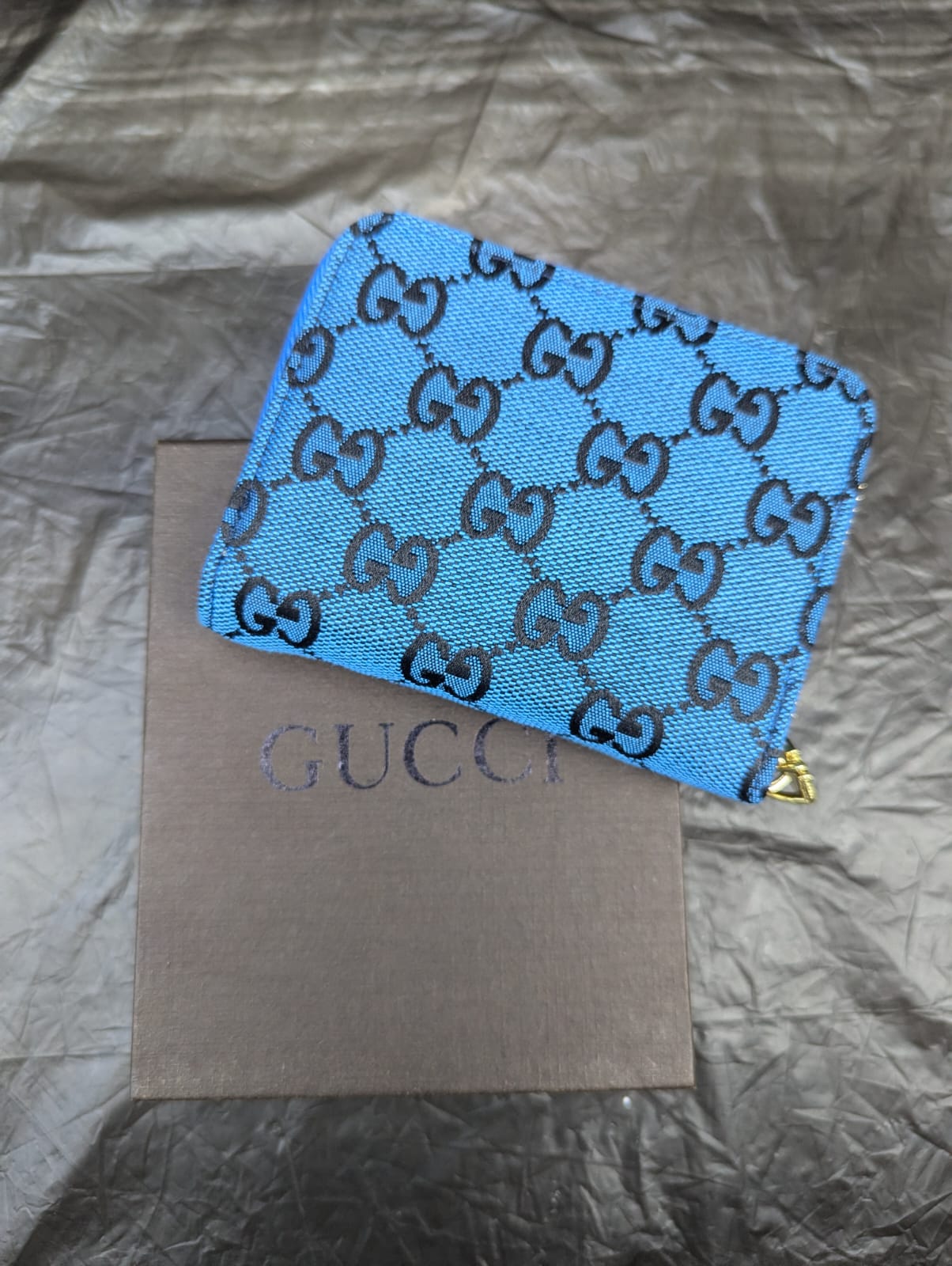 gucci Short Zipper Wallet