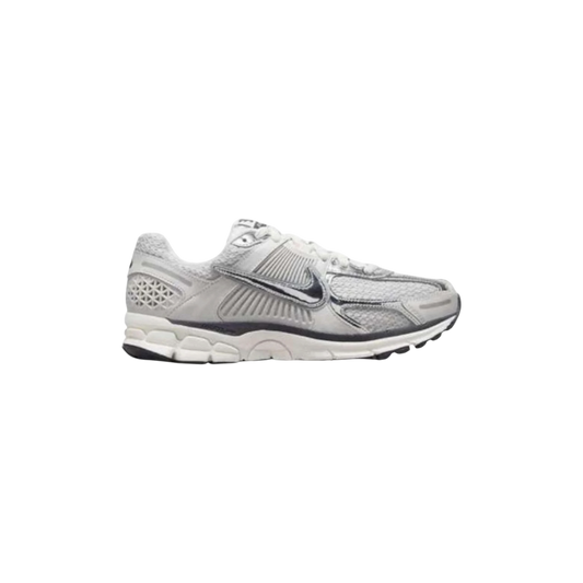 Nike Zoom Vomero 5 Photon Dust Metallic Silver
