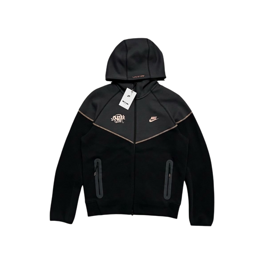syna Nike Tech Hoodie