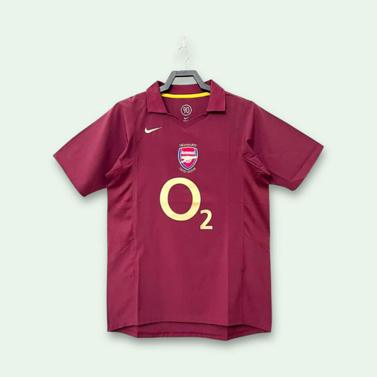 Arsenal 2005-06 home jersey