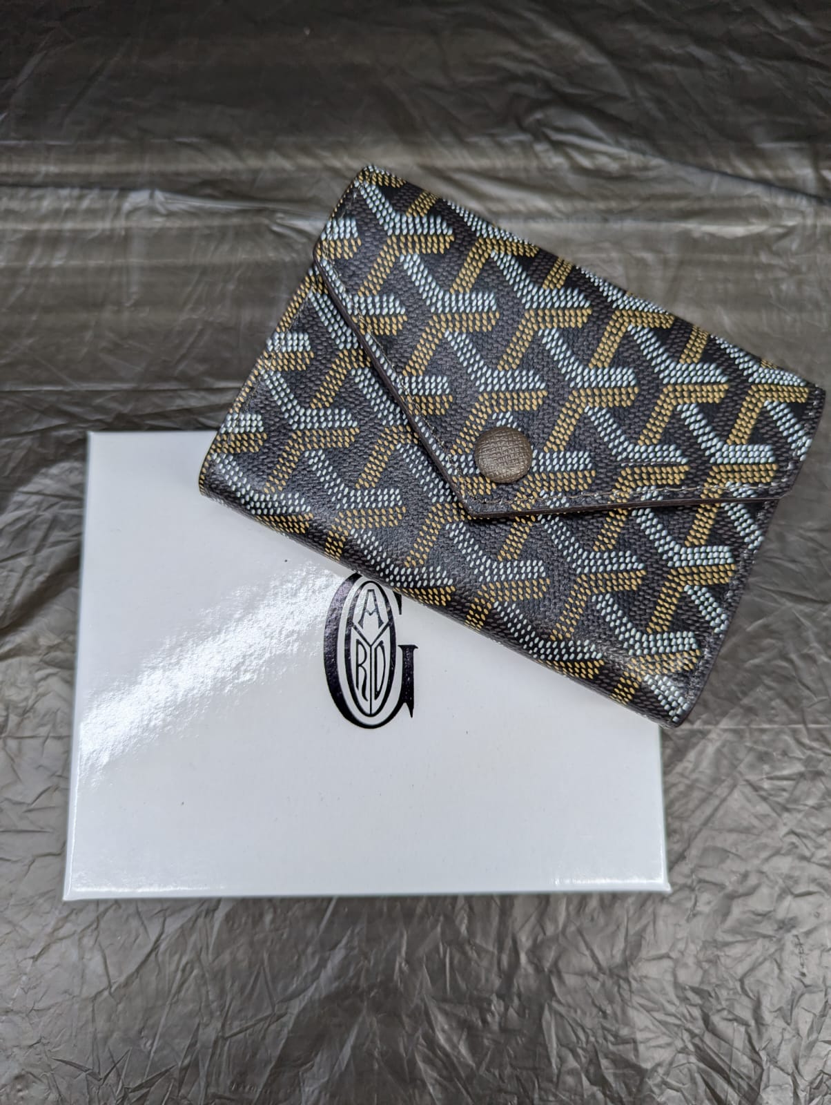 TRI-FOLD GOYARD WALLET COFFEE