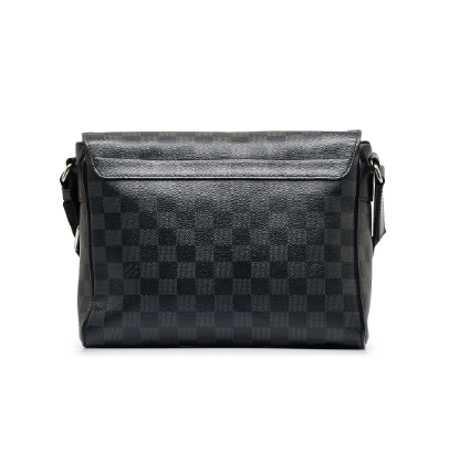 Louis Vuitton Damier crossbody bag